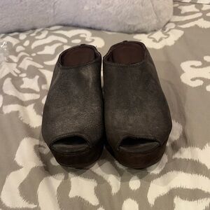 Chocolat Blu Black Peep Toe Mules